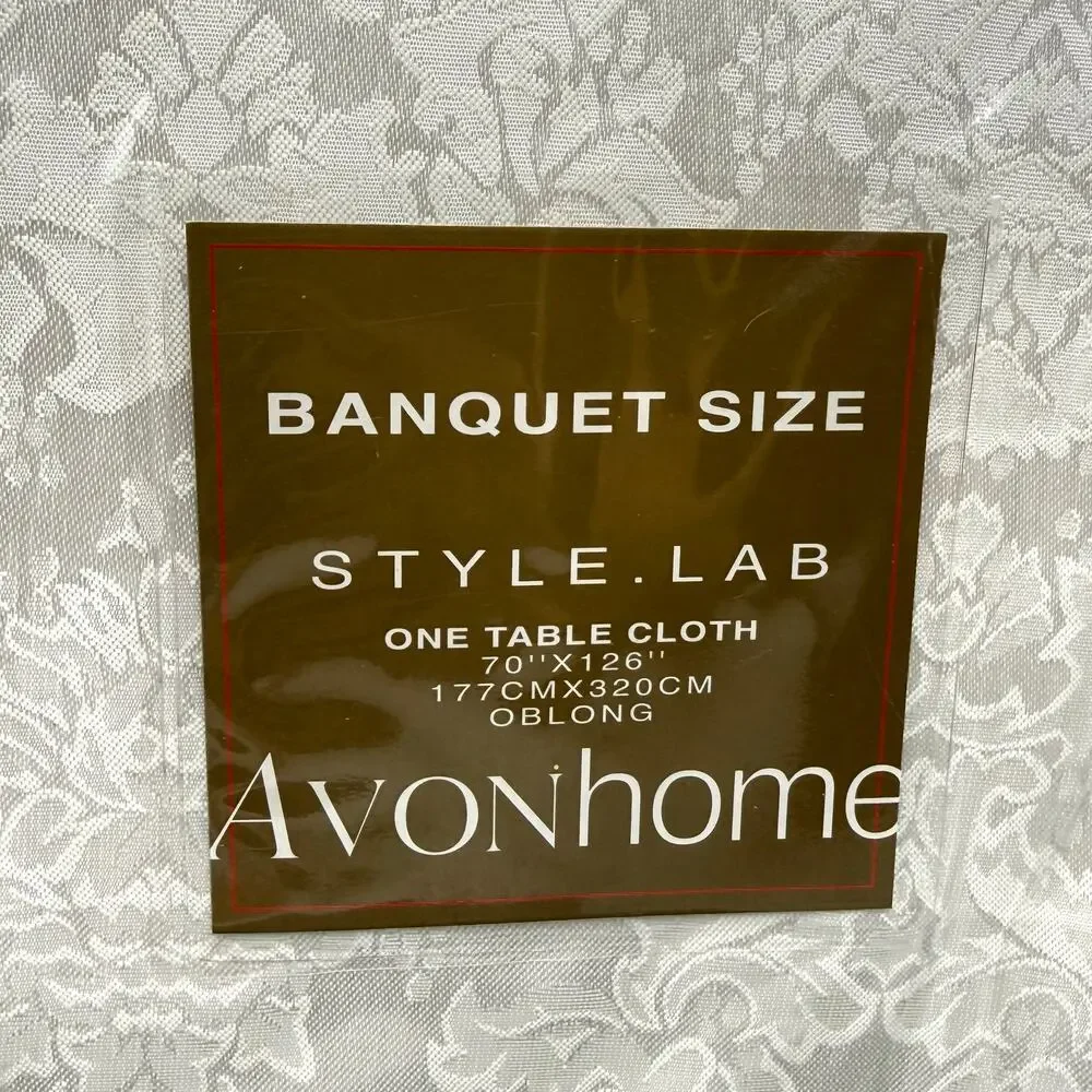 Avon Style Lab White Damask Tablecloth 70x144 Oblong Rectangle Christmas Holiday